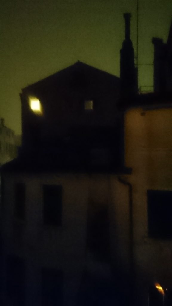 Night Light – A late night in Venice | November 2017 | Sony Xperia Z5